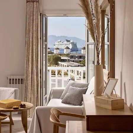 Adonis 4* Mykonos Town