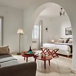 Adonis Hotel Mykonos Town