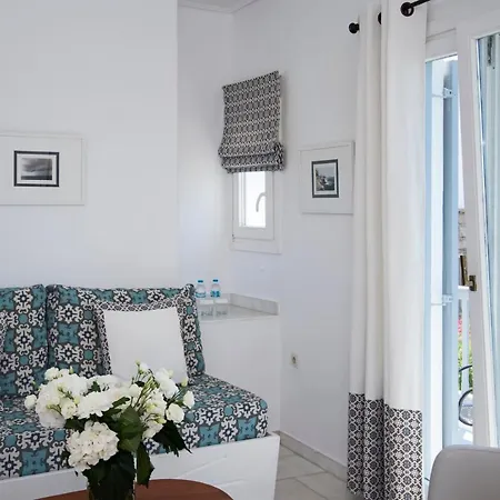 Adonis 4* Mykonos Town