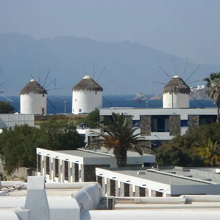Hotel Adonis 4*