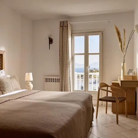 아도니스 4* Mykonos Town