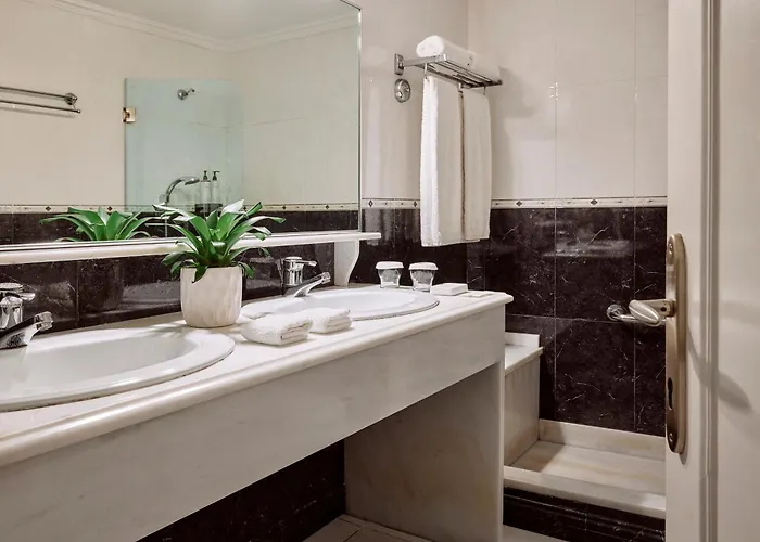 아도니스 Mykonos Town