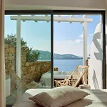 Adonis 4* Mykonos Town