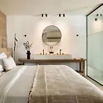 فندق أدونيس 4*