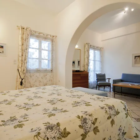 アドニス 4* Mykonos Town