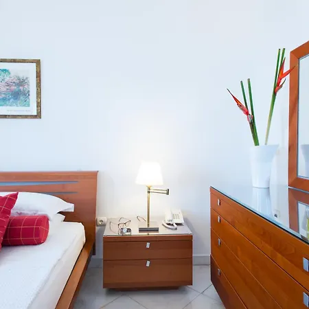 アドニス ホテル Mykonos Town