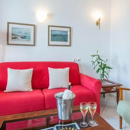 アドニス 4* Mykonos Town