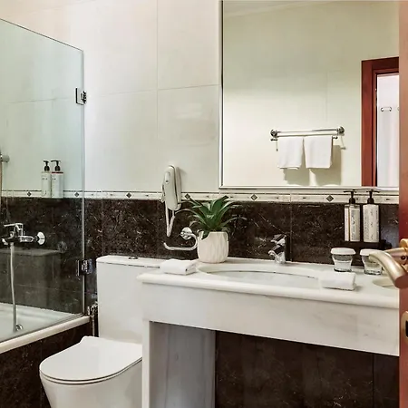 Adonis Hotel Mykonos Town