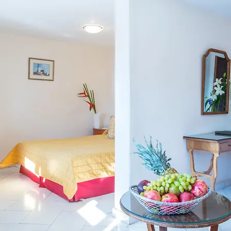 Adonis Hotel Mykonos Town