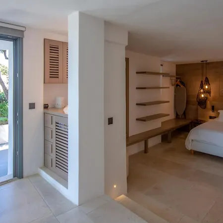 Adonis Hotel Mykonos Town